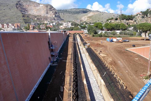 Bonifica del canale Celona (PA) in Sicilia