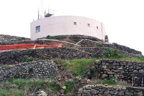 La ex polveriera dopo l'intervento -  Acropoli Punico-Romana di S. Marco e S. Teresa - Pantelleria (TP)